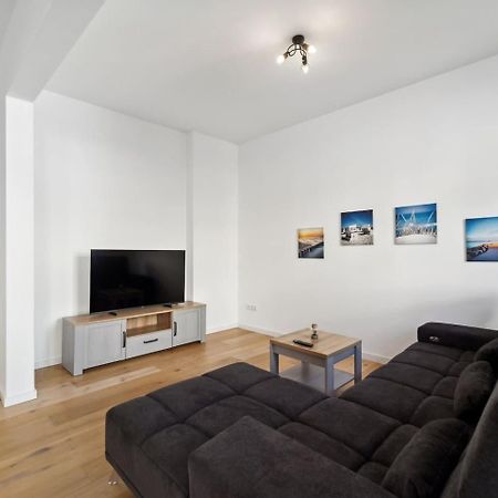 Infinity Stay Ferienapartments Rheinstrasse Вилхелмсхафен Екстериор снимка