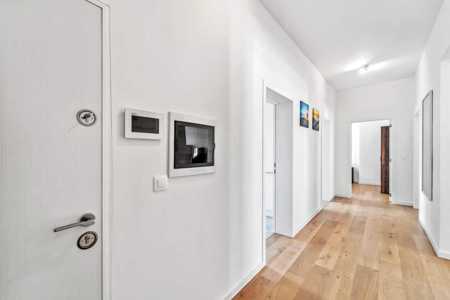 Infinity Stay Ferienapartments Rheinstrasse Вилхелмсхафен Екстериор снимка