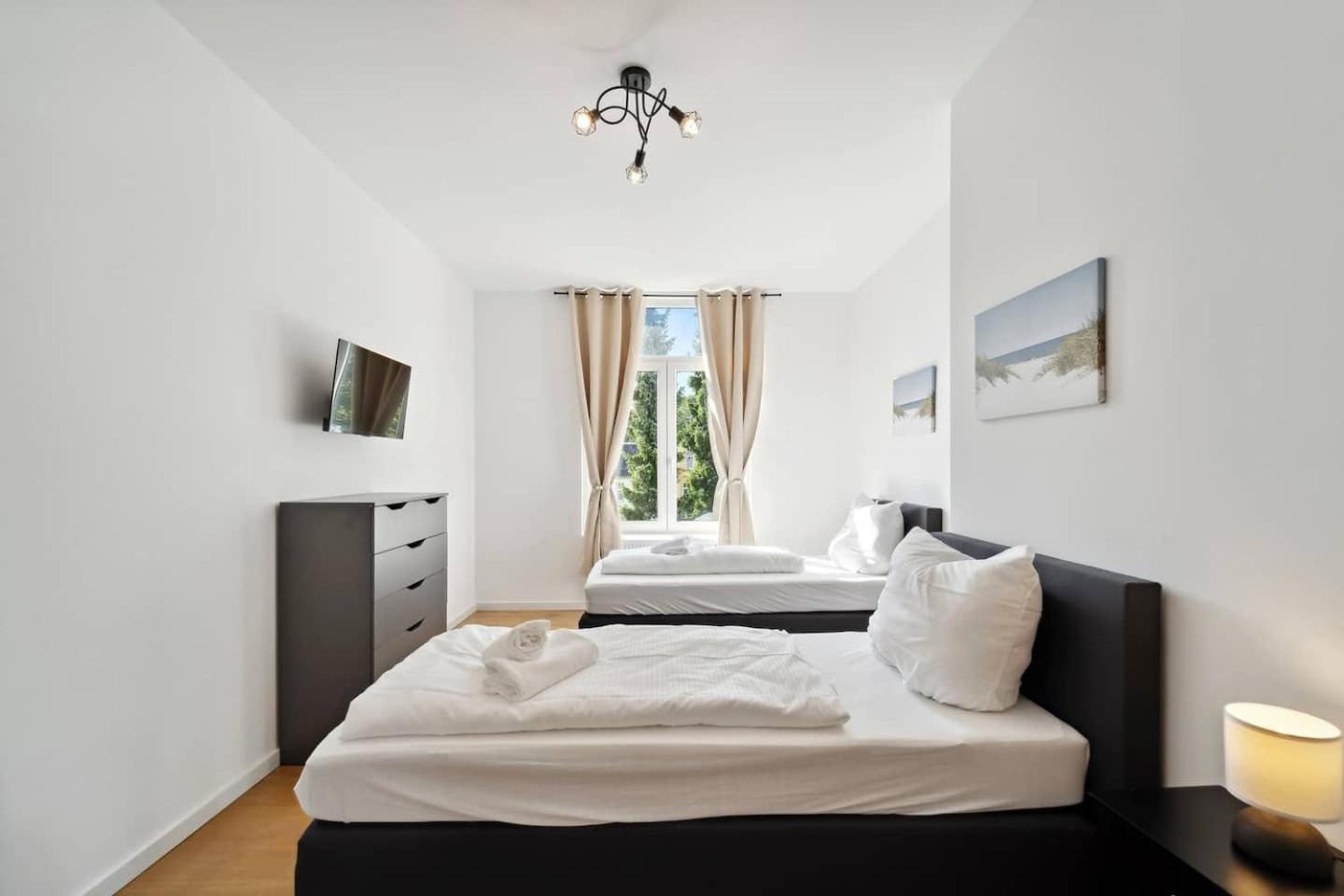Infinity Stay Ferienapartments Rheinstrasse Вилхелмсхафен Екстериор снимка