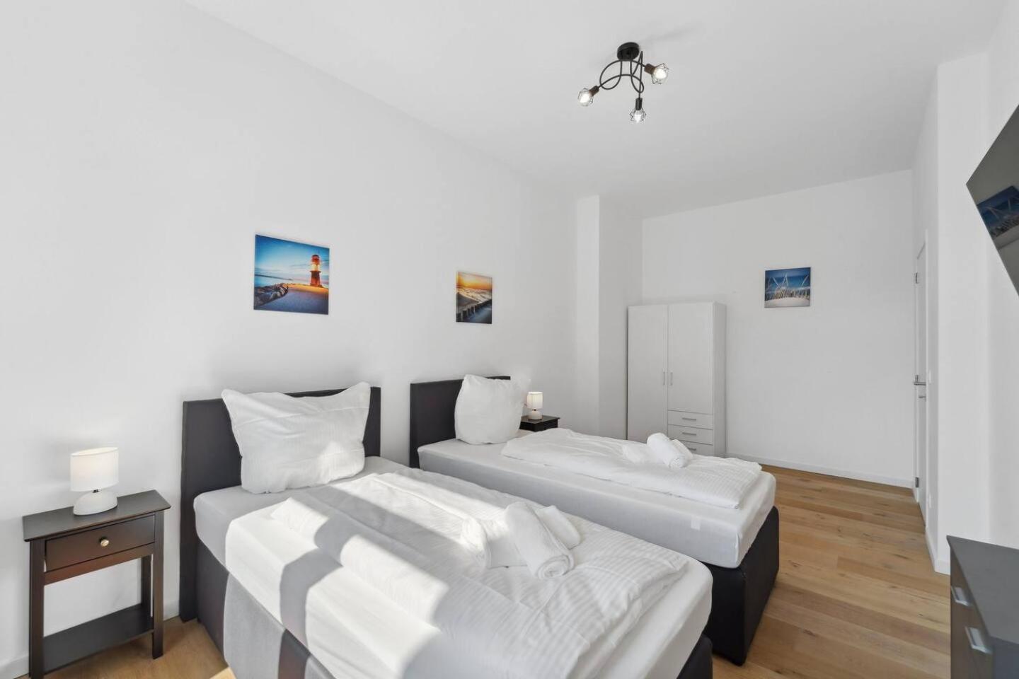 Infinity Stay Ferienapartments Rheinstrasse Вилхелмсхафен Екстериор снимка