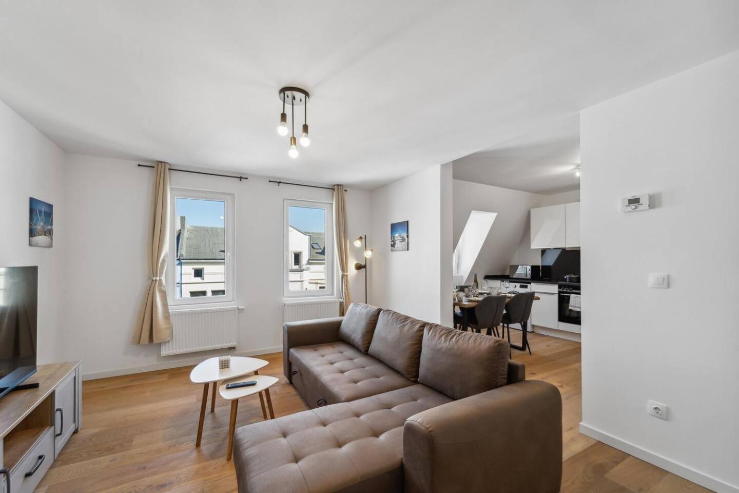 Infinity Stay Ferienapartments Rheinstrasse Вилхелмсхафен Екстериор снимка