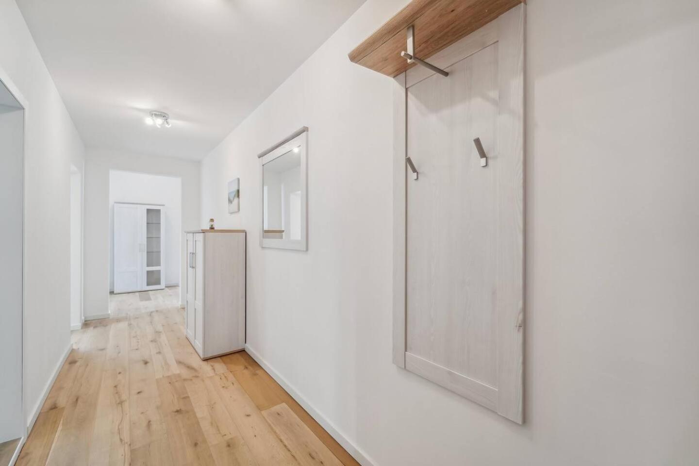 Infinity Stay Ferienapartments Rheinstrasse Вилхелмсхафен Екстериор снимка
