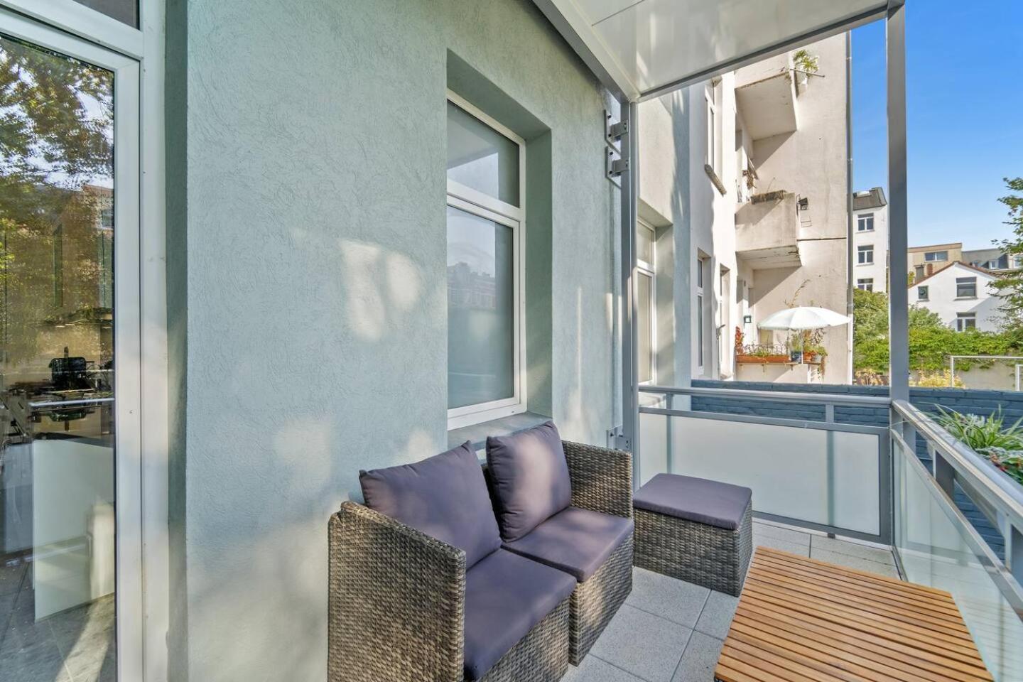 Infinity Stay Ferienapartments Rheinstrasse Вилхелмсхафен Екстериор снимка