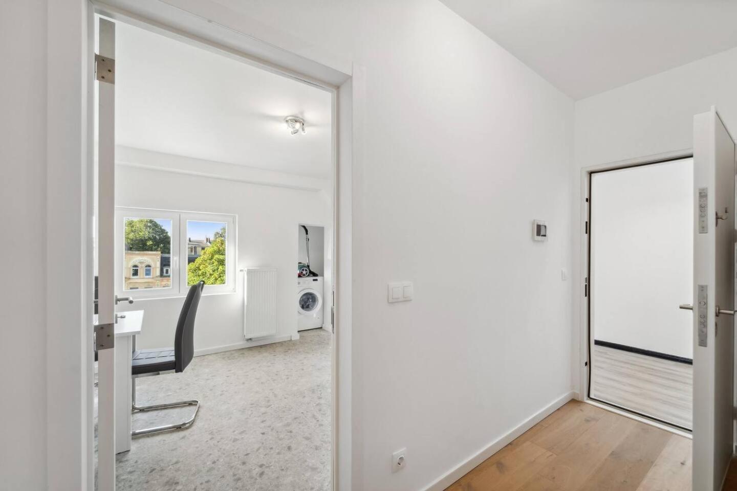 Infinity Stay Ferienapartments Rheinstrasse Вилхелмсхафен Екстериор снимка