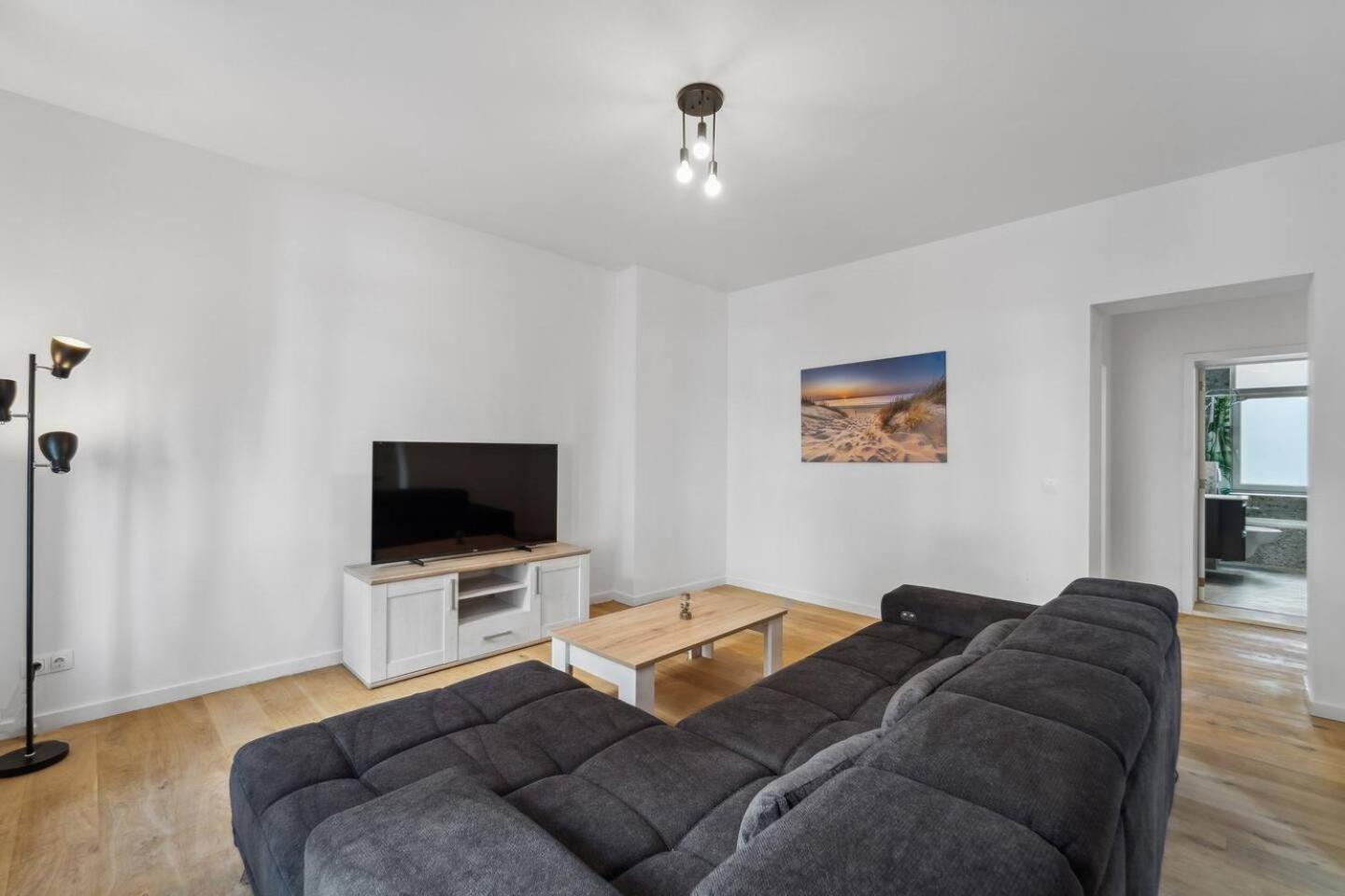 Infinity Stay Ferienapartments Rheinstrasse Вилхелмсхафен Екстериор снимка