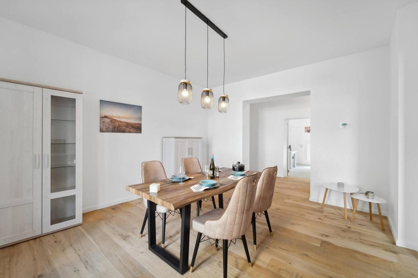 Infinity Stay Ferienapartments Rheinstrasse Вилхелмсхафен Екстериор снимка